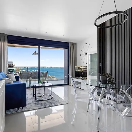 아파트 Panorama Seaview Deluxe 또레비에하
